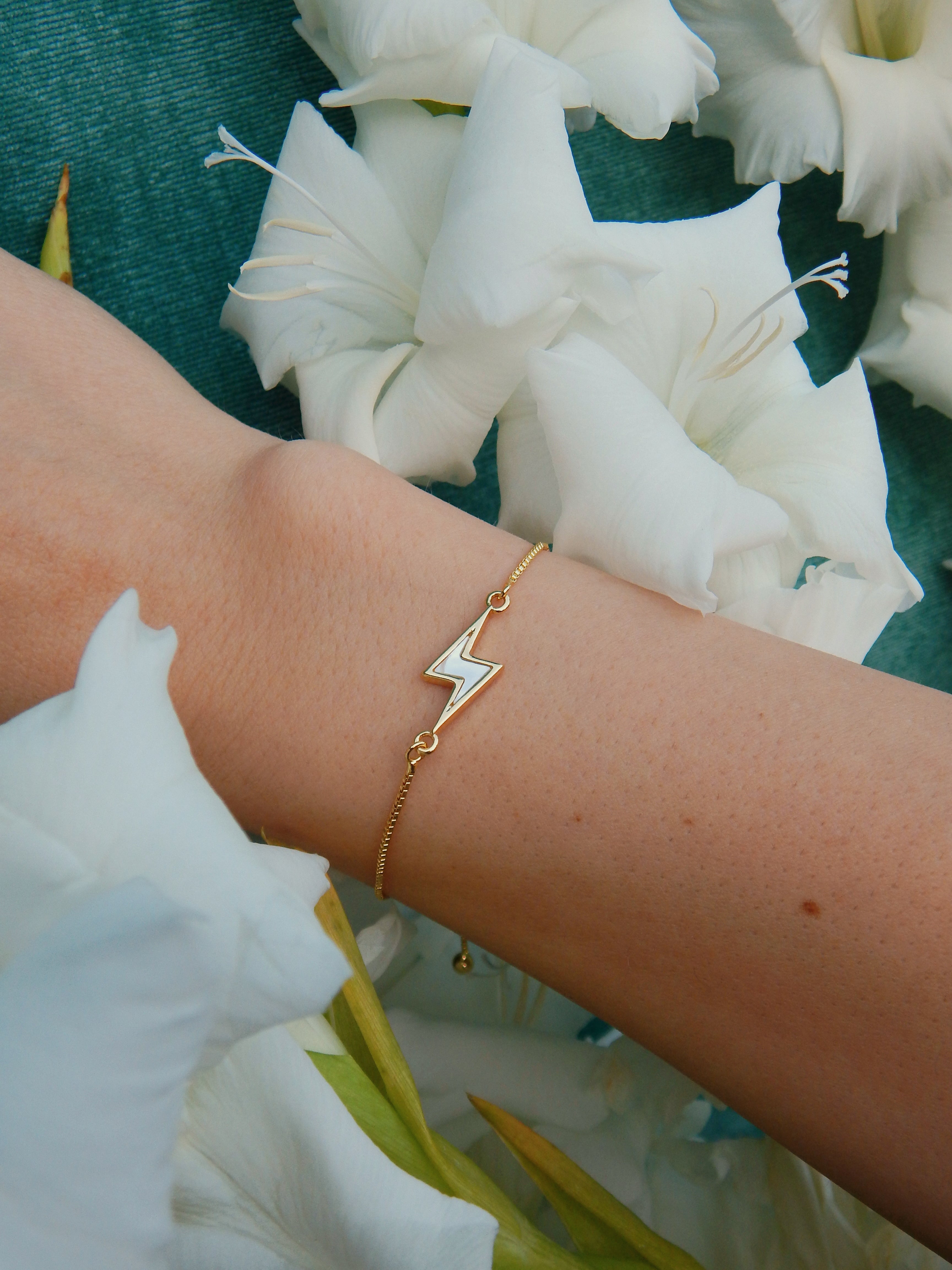 Bolt Bracelet – Dainty Adjustable Gold or Silver Mother of Pearl Lightning Charm