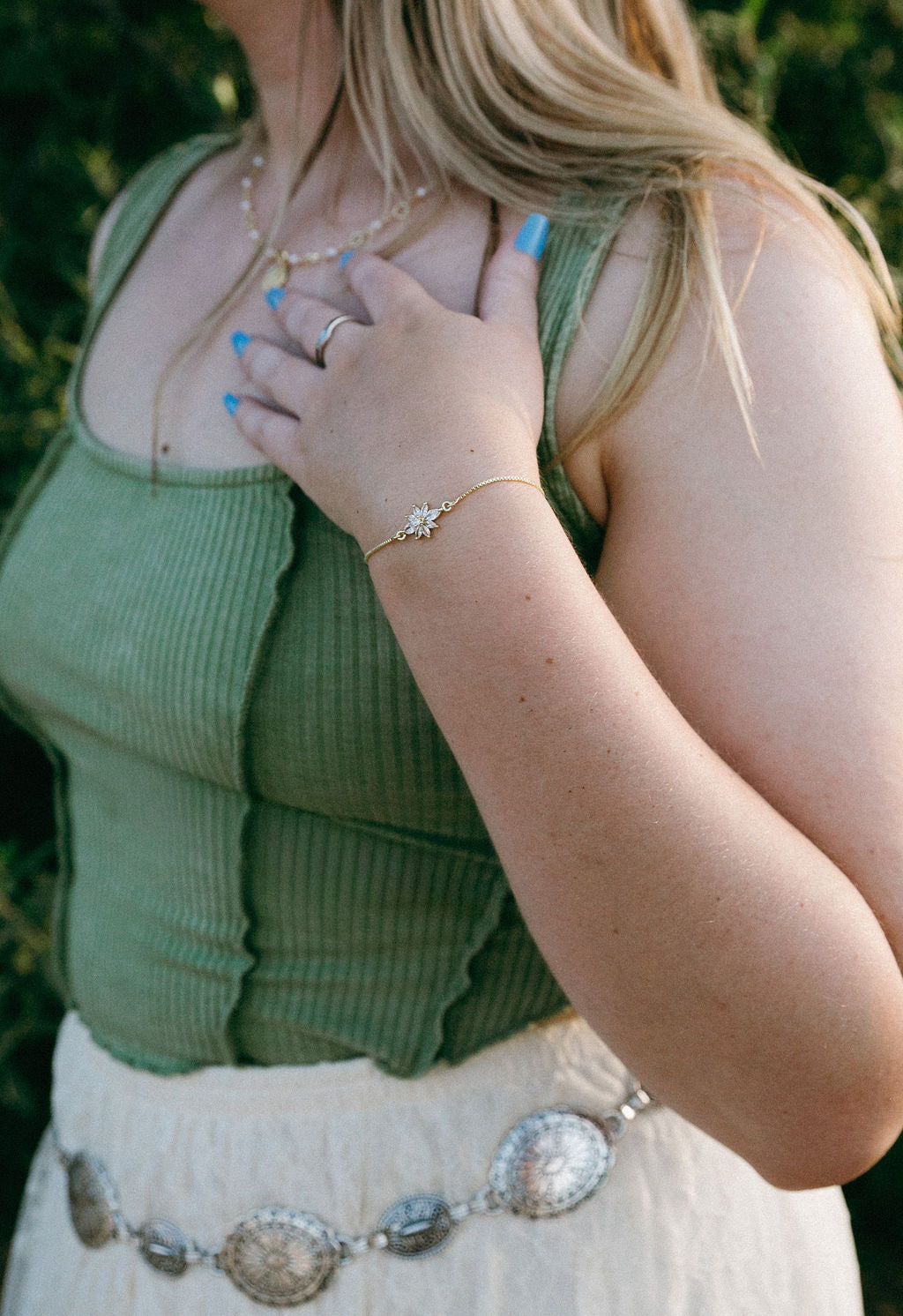 Golden Flora Bracelet – 18k Gold Plated Cubic Zirconia Floral Adjustable Bracelet