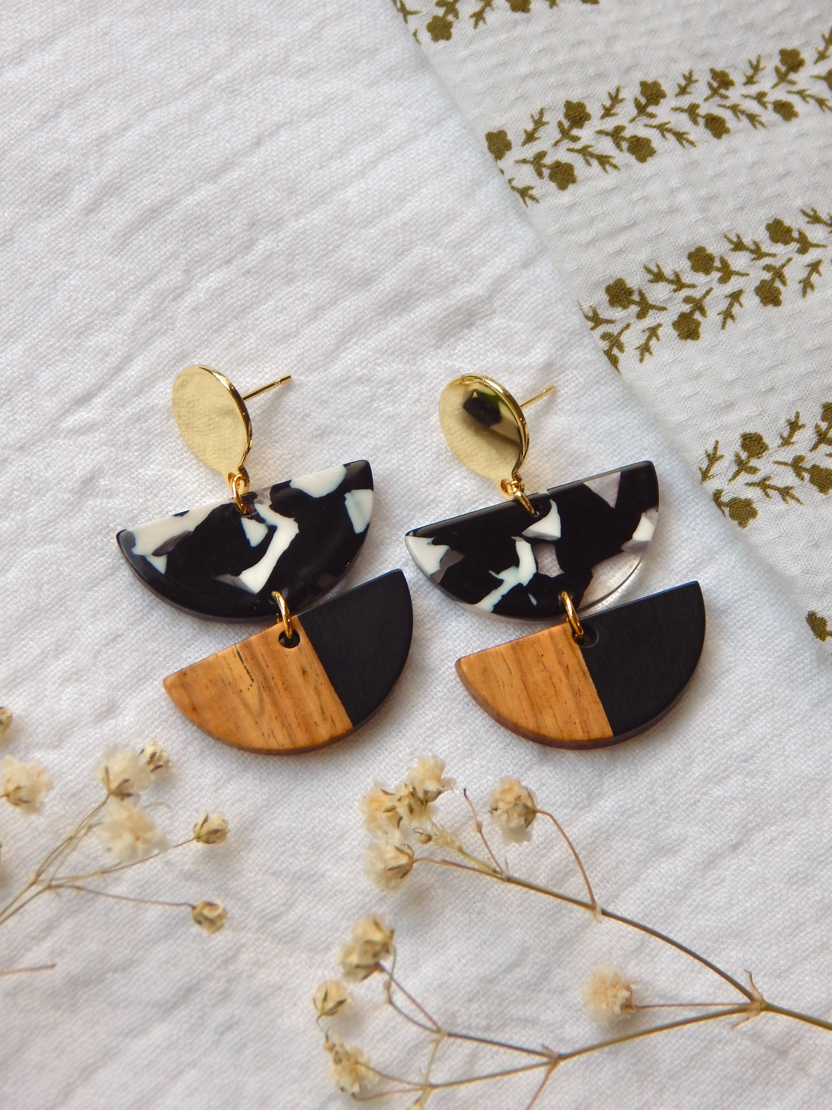 Boho Resin & Natural Wood Statement Earrings – Black White Half-Moon Design on 18k Gold Plated Studs