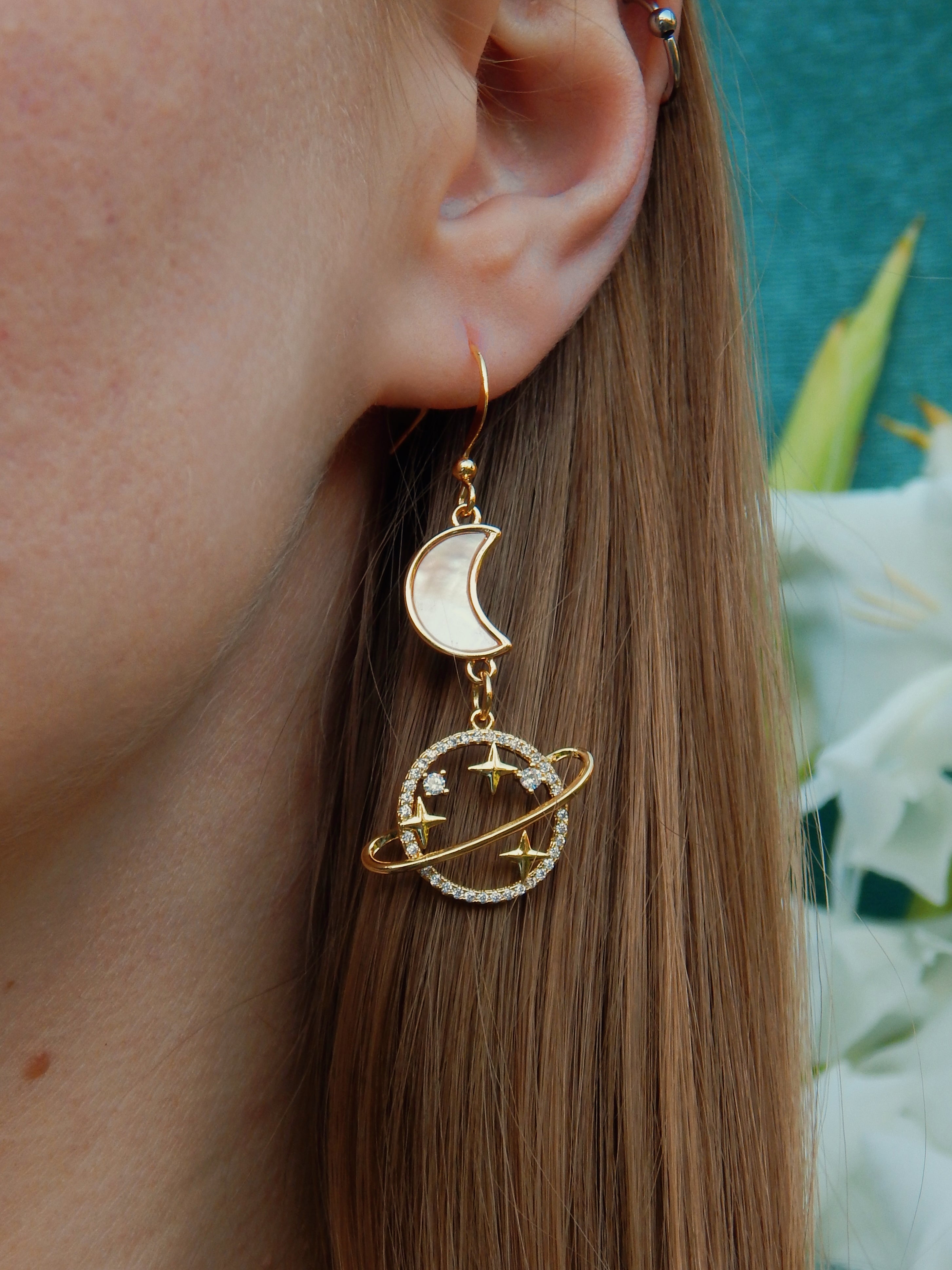 Saturn Moon Earrings – Celestial Dangles in Silver or Gold