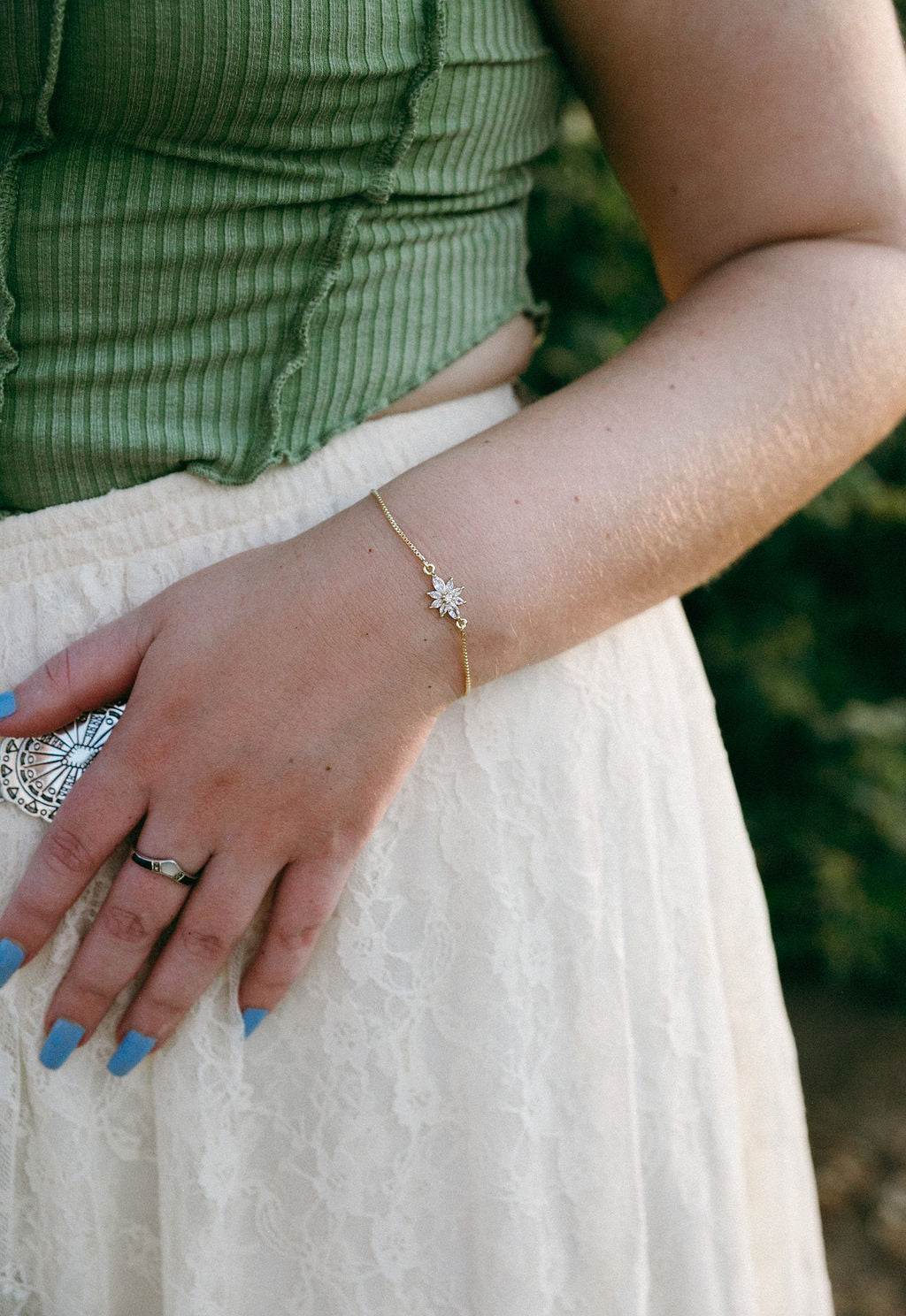 Golden Flora Bracelet – 18k Gold Plated Cubic Zirconia Floral Adjustable Bracelet