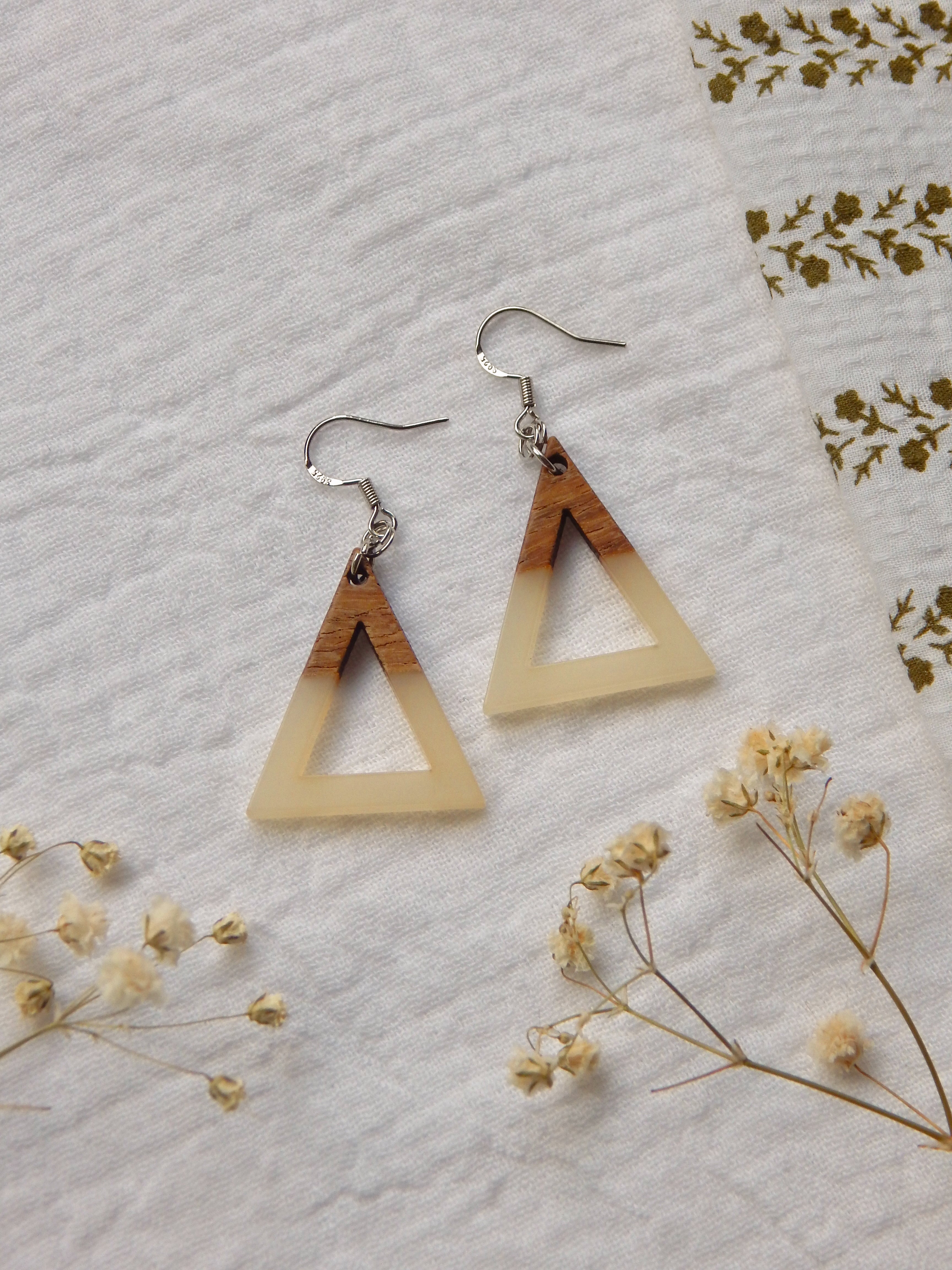 Boho Wood & Resin Triangle Dangle Earrings – Lightweight Geometric Hooks