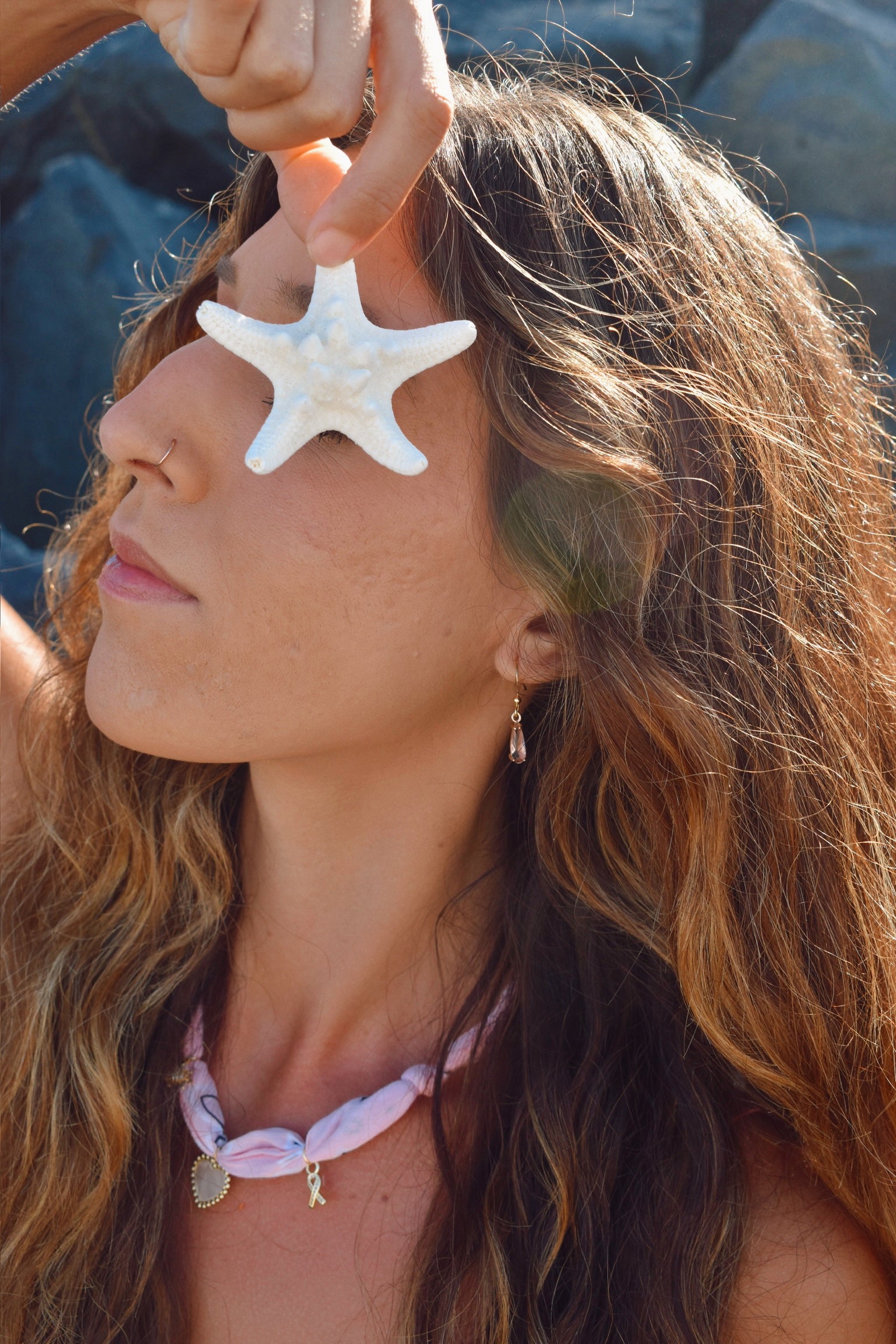 Rosé Glow Teardrop Earrings – 18k Gold Plated with Blush Lucite Glass