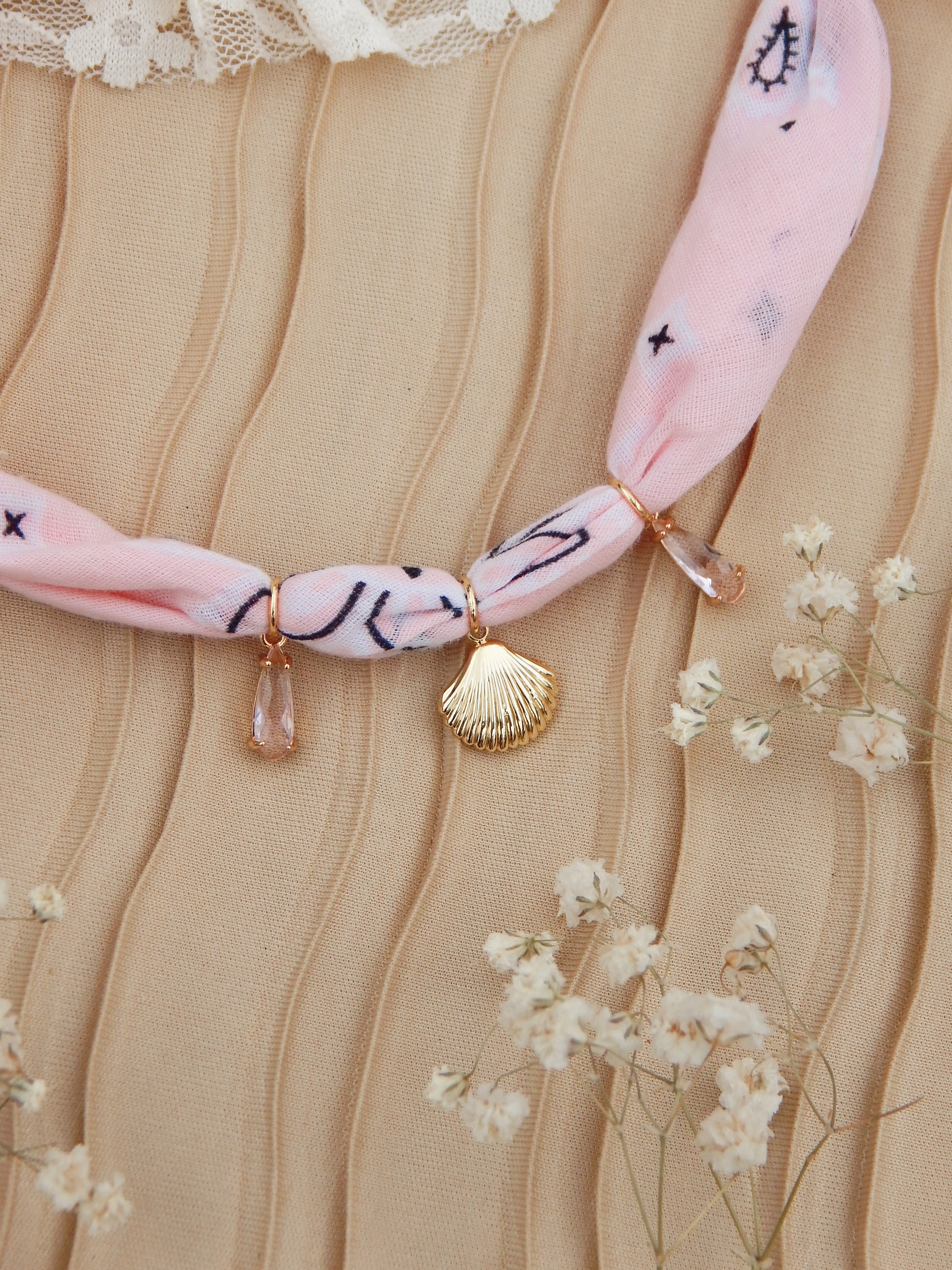 Sea of Light Bandana Charm Necklace – Adjustable 20” Max | 18k Gold Shell & Lucite Drops