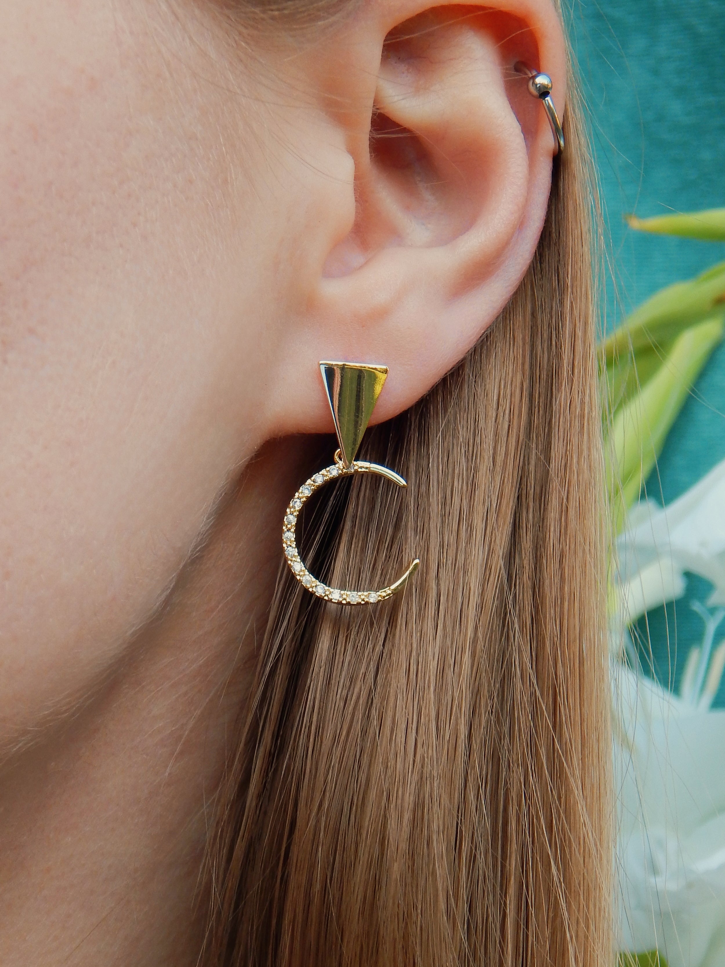 Rhea Crescent Moon Earrings – Gold Celestial Stud Dangles