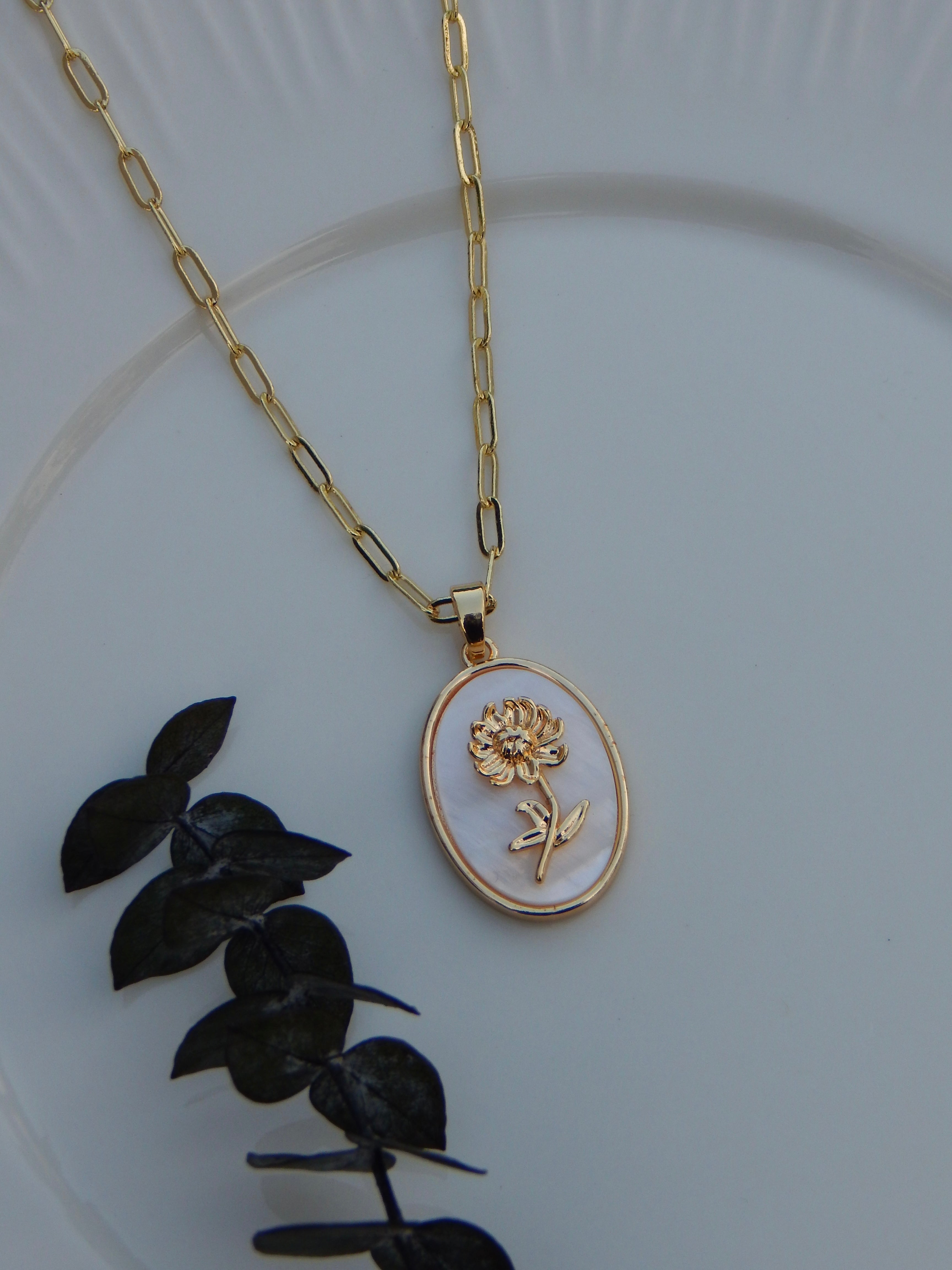 Birth Flower Pendant Necklace