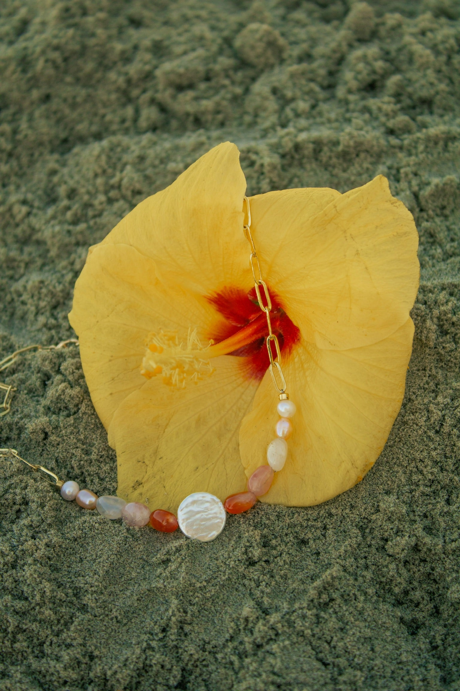 Sunset Soul Necklace – Gold Chain with Freshwater Pearls and Orange Pink Gemstones