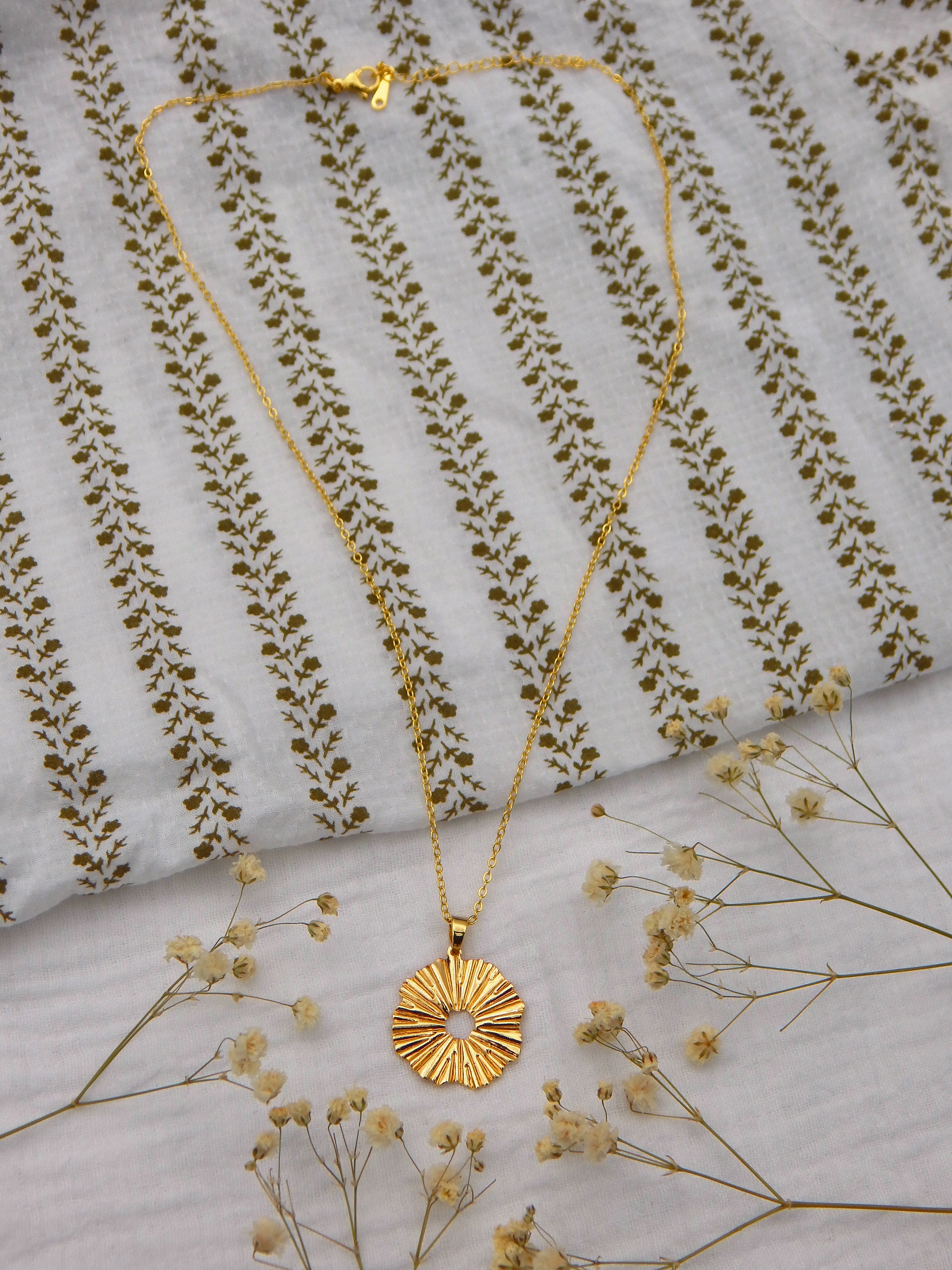 Golden Radiant Sunburst Pendant Necklace | Dainty Hypoallergenic Tarnish Resistant Jewelry
