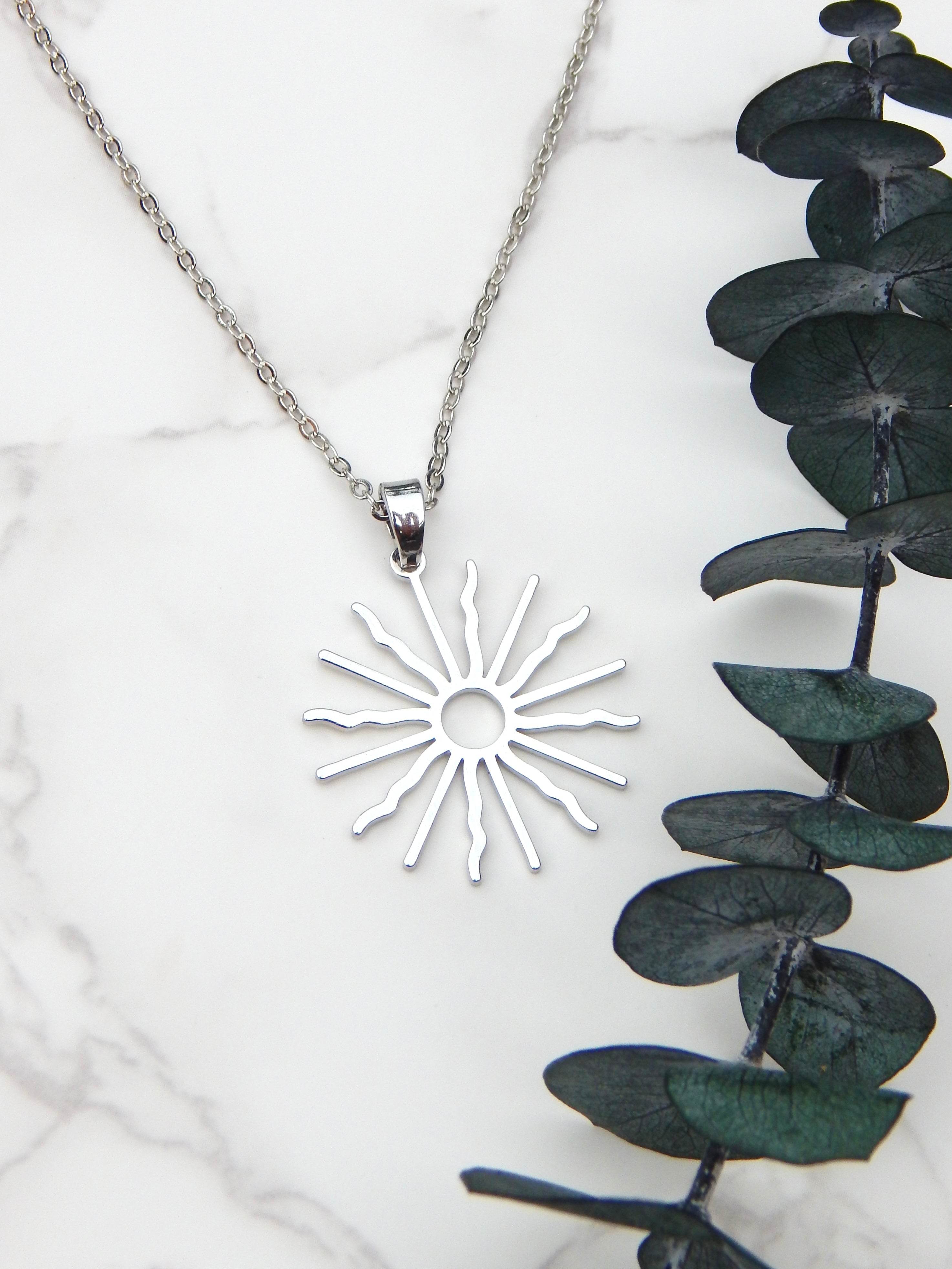 Sunburst Necklace – Minimalist Gold or Silver Radiant Sun Pendant