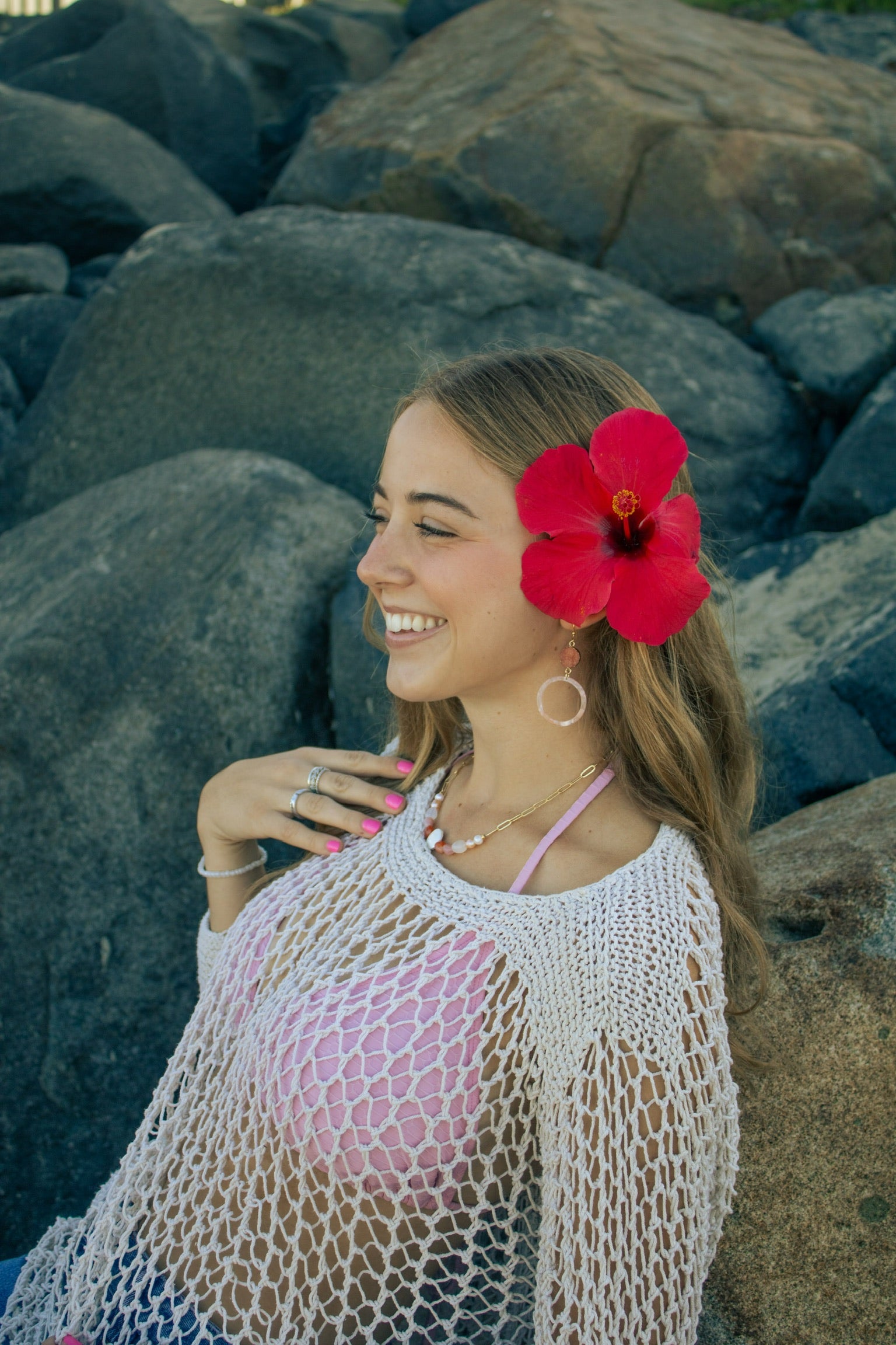 Sunset Druzy Hoop Earrings – Pink Marble Resin with Salmon Druzy Accent
