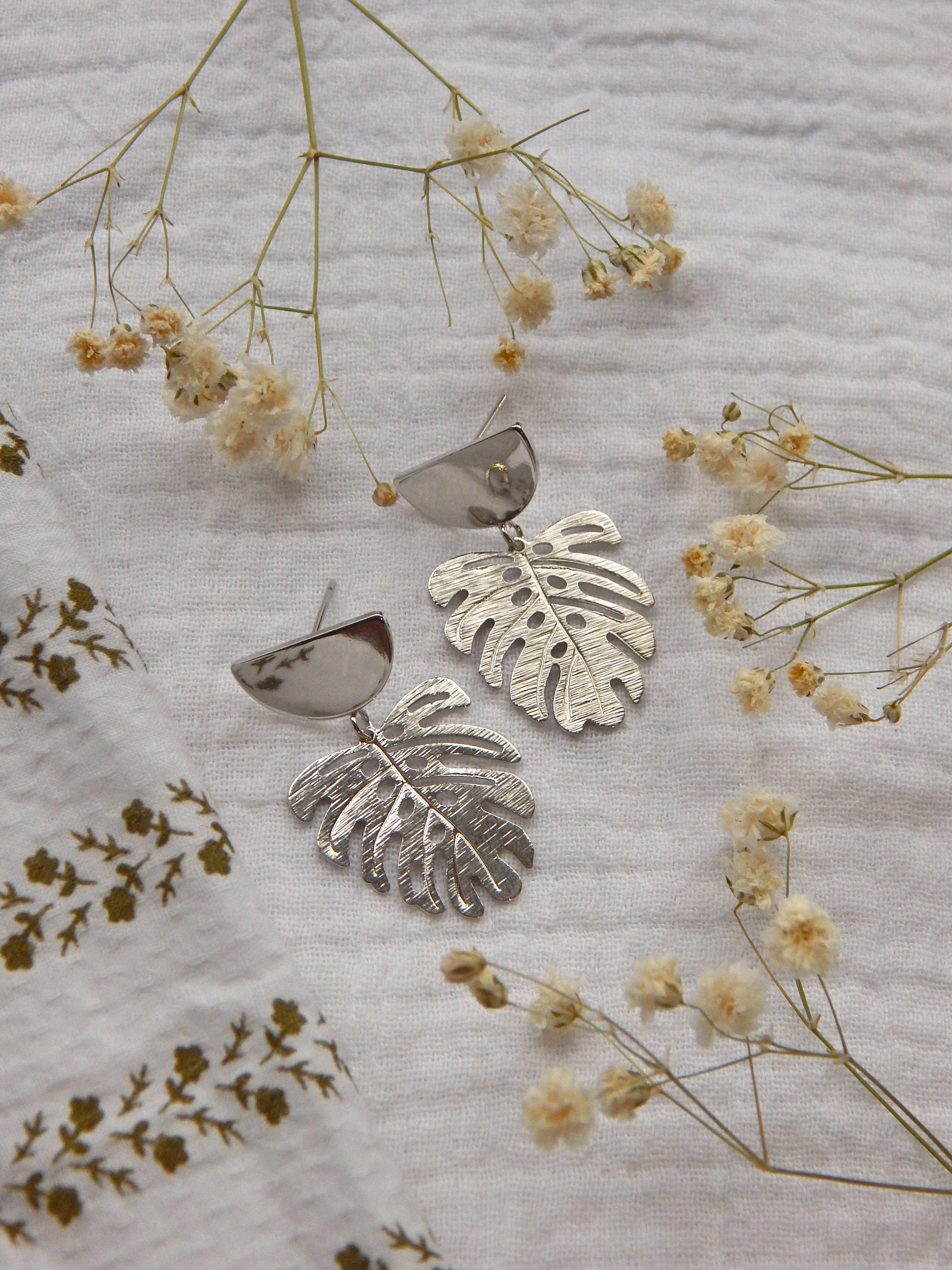 Silver Monstera Earrings – Tropical Leaf Statement Studs | Lightweight Hypoallergenic Silver Jewelry