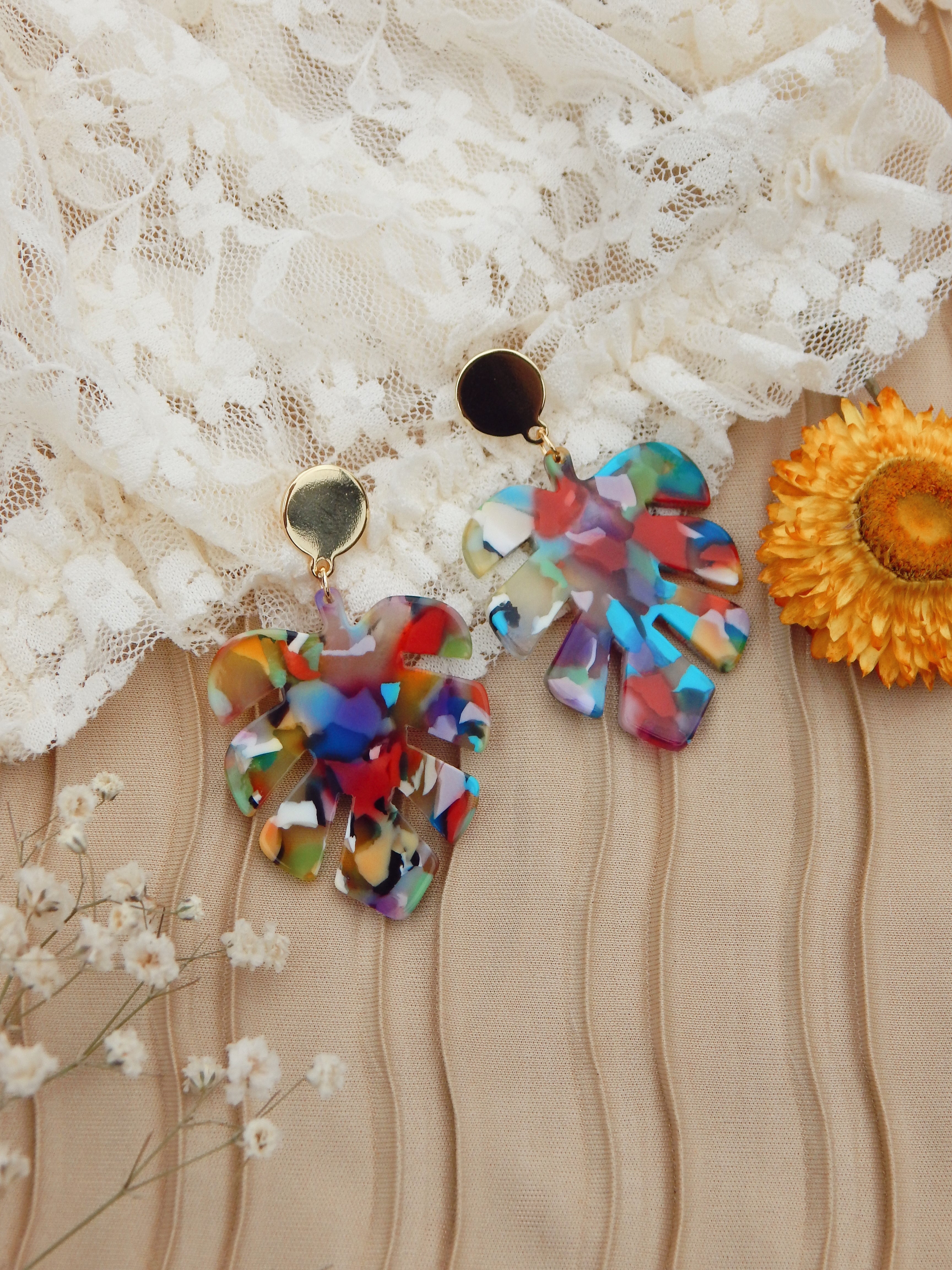 Rainbow Monstera Earrings – Bold Statement Gold Studs with Colorful Resin Leaf Design