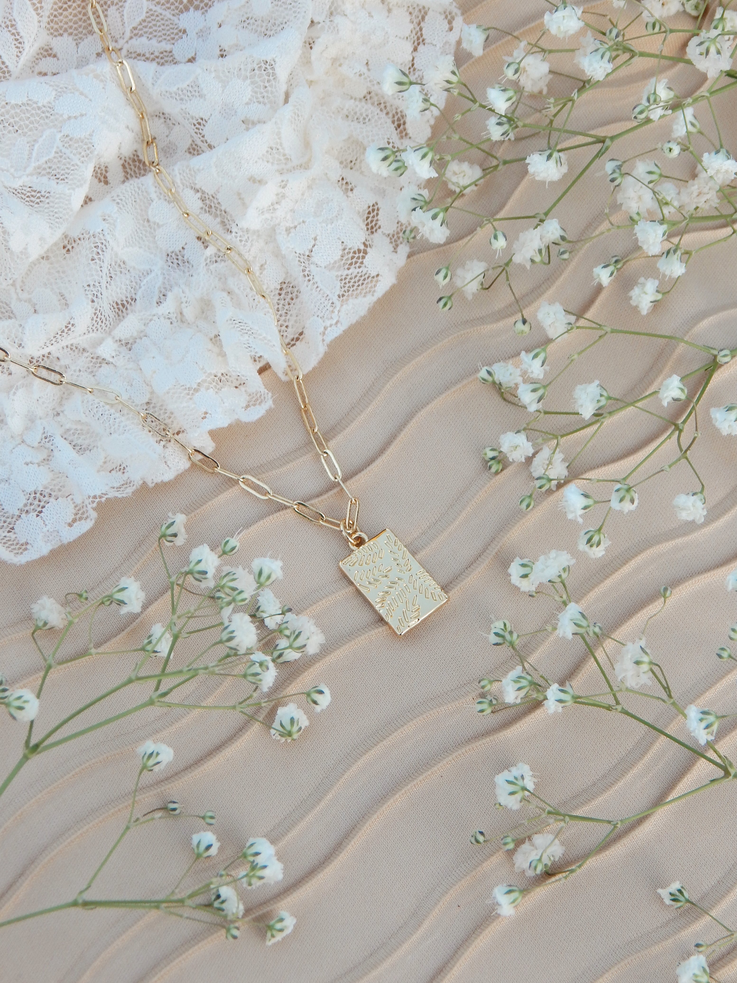 Imprint Leaf Necklace – Gold Rectangle Pendant on 18” Paperclip Chain