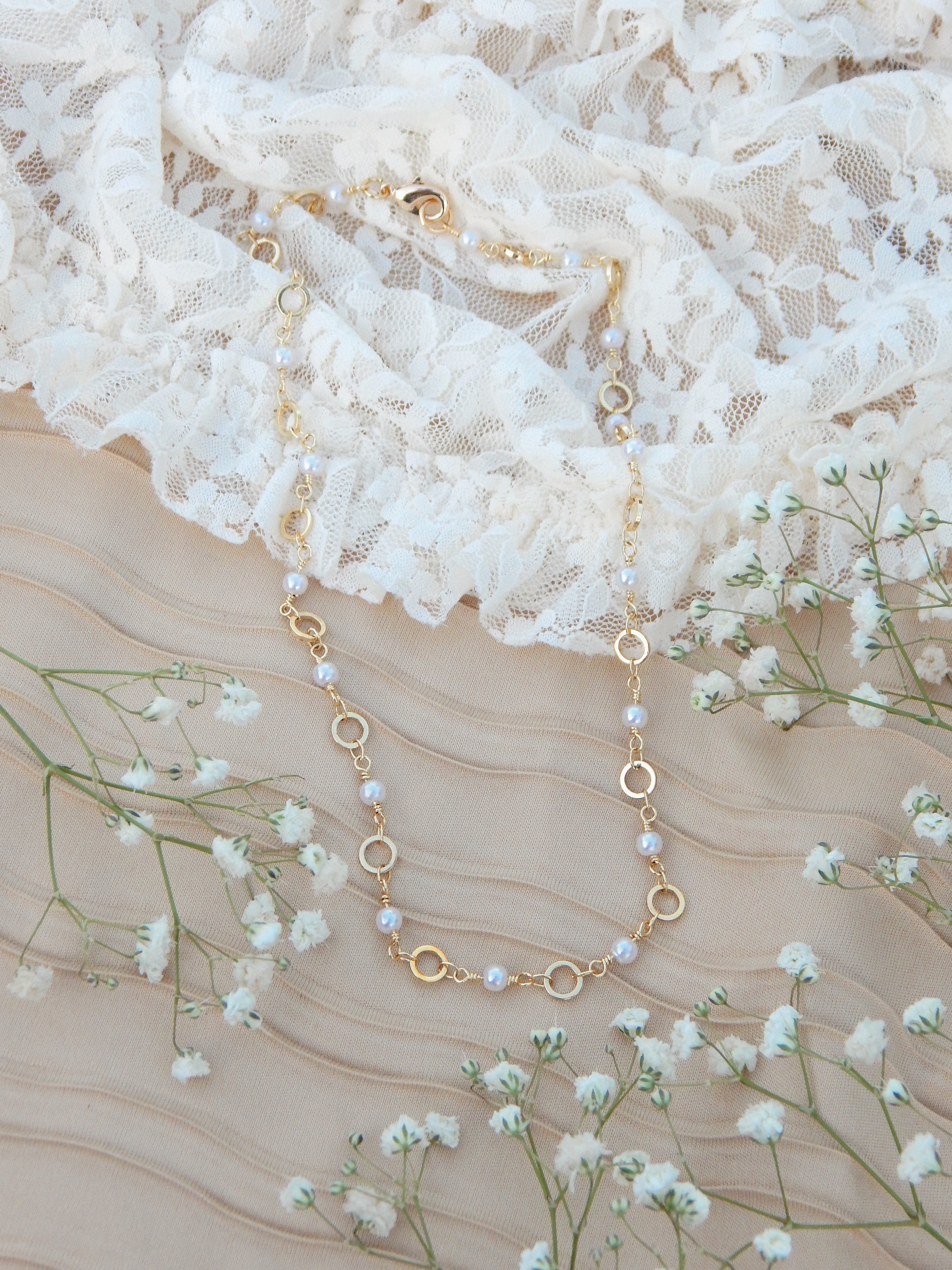 Golden Glow Necklace – Dainty Pearl & Gold Circle Layering Chain