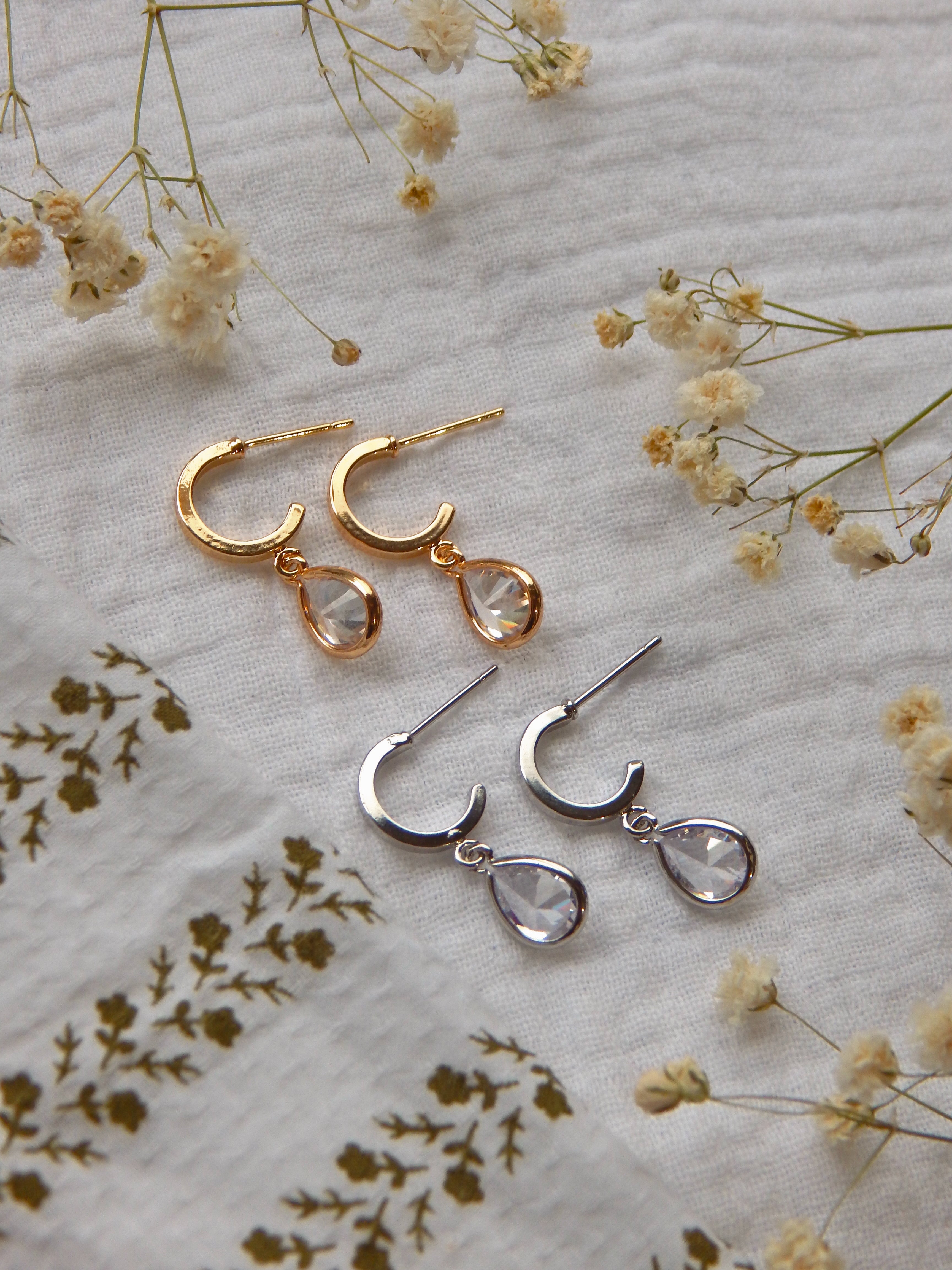 Clear Glass Teardrop Stud Huggie Earrings – Hardened Glass Drop Hoops | Gold or Silver Lightweight Hypoallergenic Jewelry