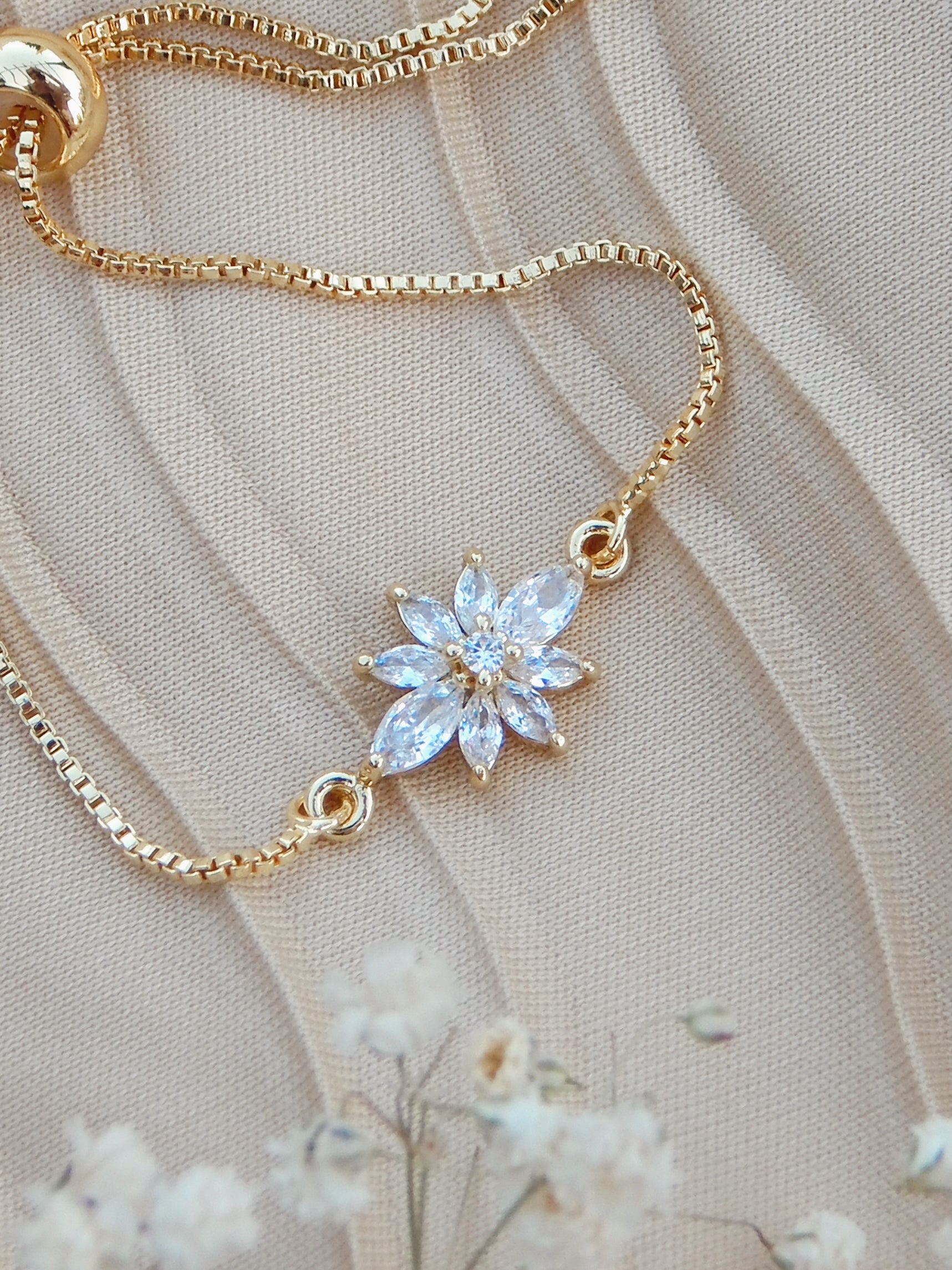 Golden Flora Bracelet – 18k Gold Plated Cubic Zirconia Floral Adjustable Bracelet