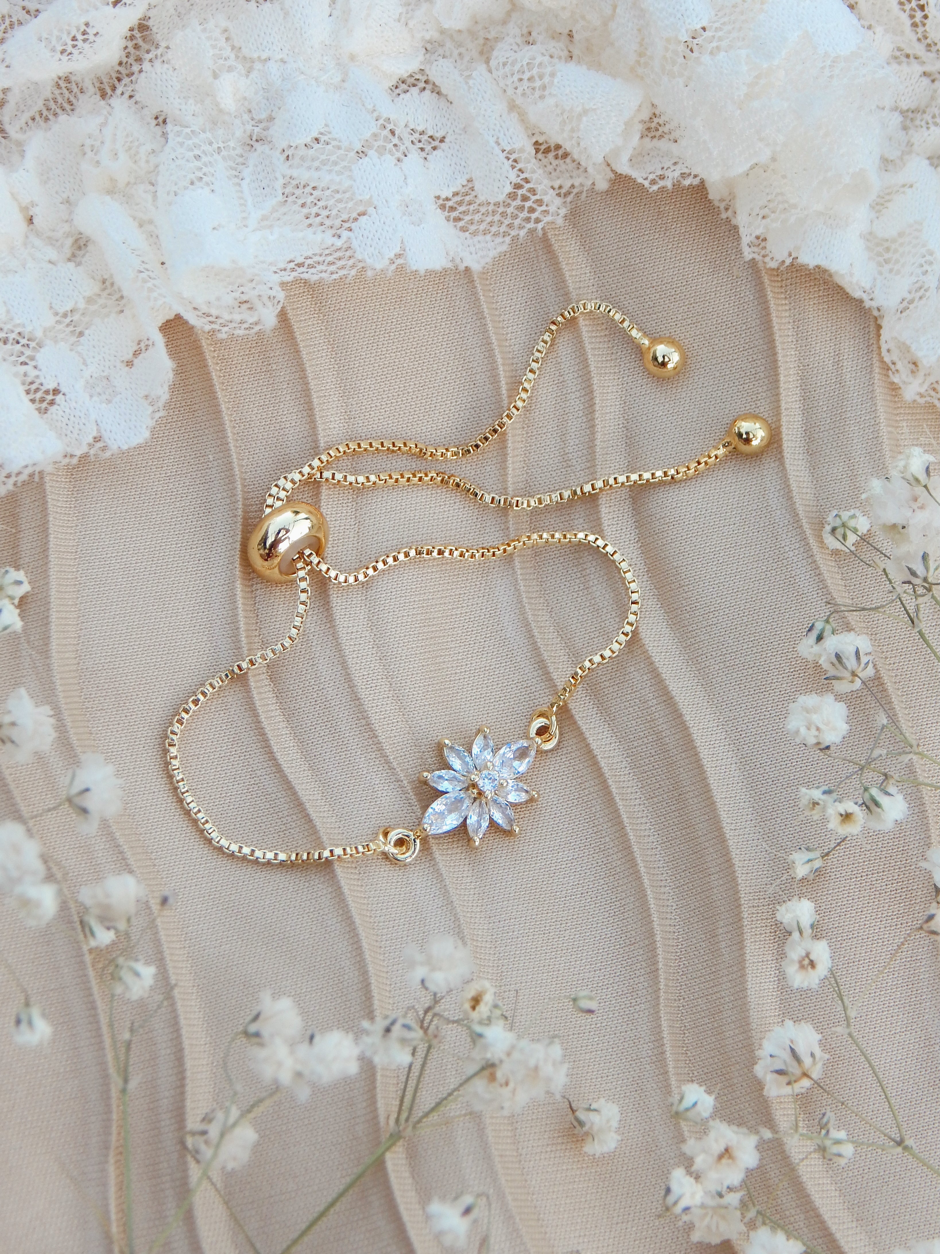 Golden Flora Bracelet – 18k Gold Plated Cubic Zirconia Floral Adjustable Bracelet