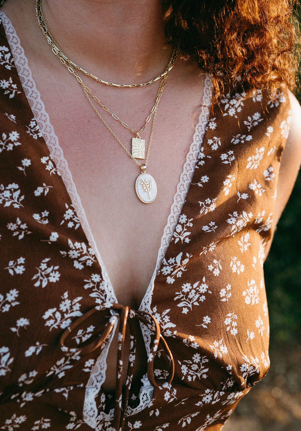 Imprint Leaf Necklace – Gold Rectangle Pendant on 18” Paperclip Chain