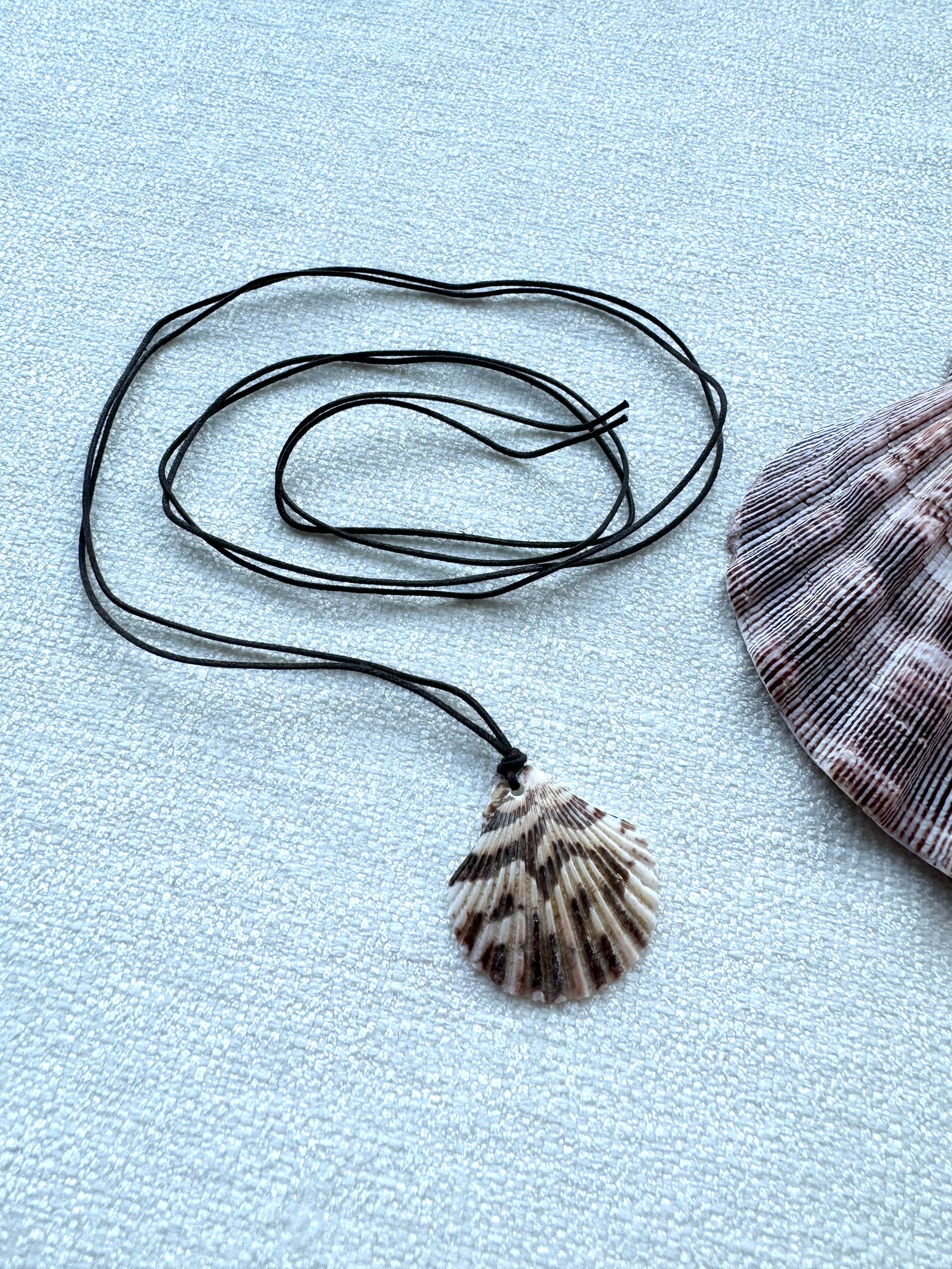 Shell Wrap Around Tie Necklace