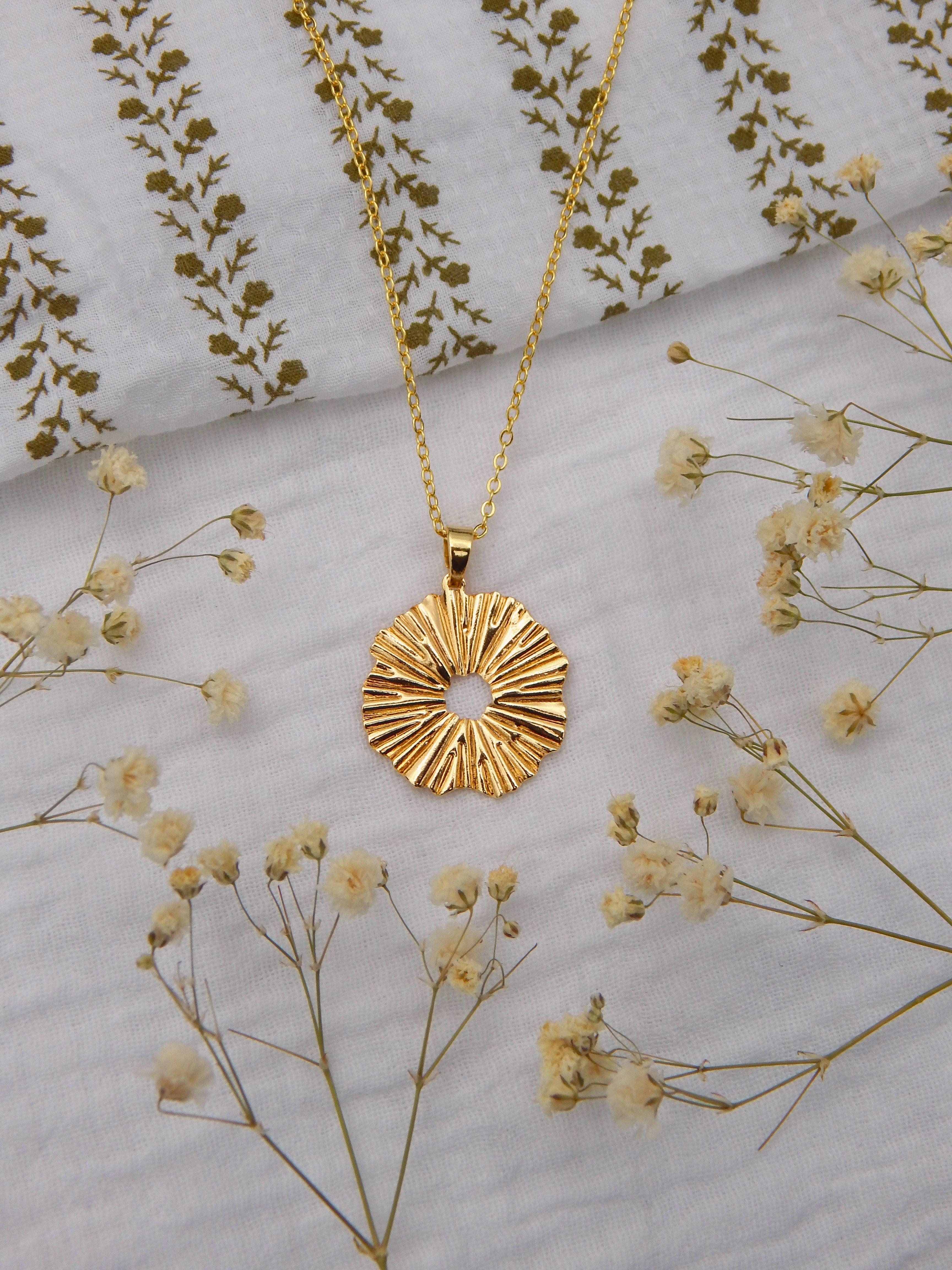 Golden Radiant Sunburst Pendant Necklace | Dainty Hypoallergenic Tarnish Resistant Jewelry