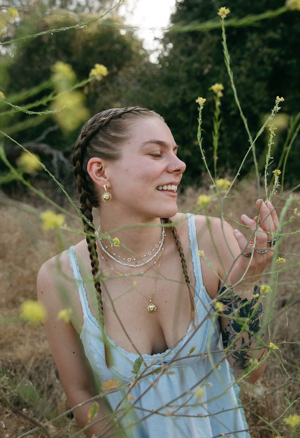 Golden Glow Necklace – Dainty Pearl & Gold Circle Layering Chain