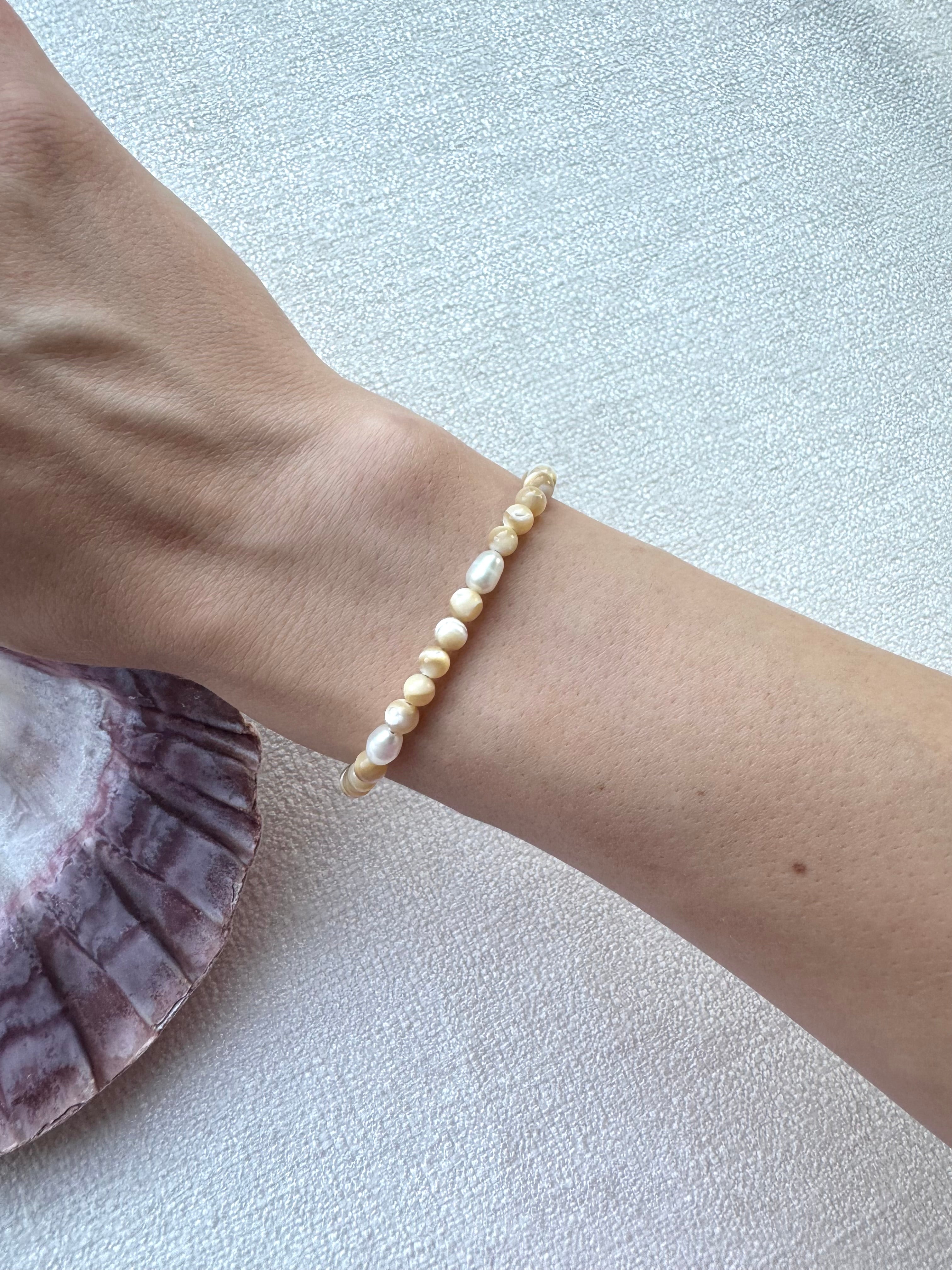 Tan Shell and Pearl Bracelet