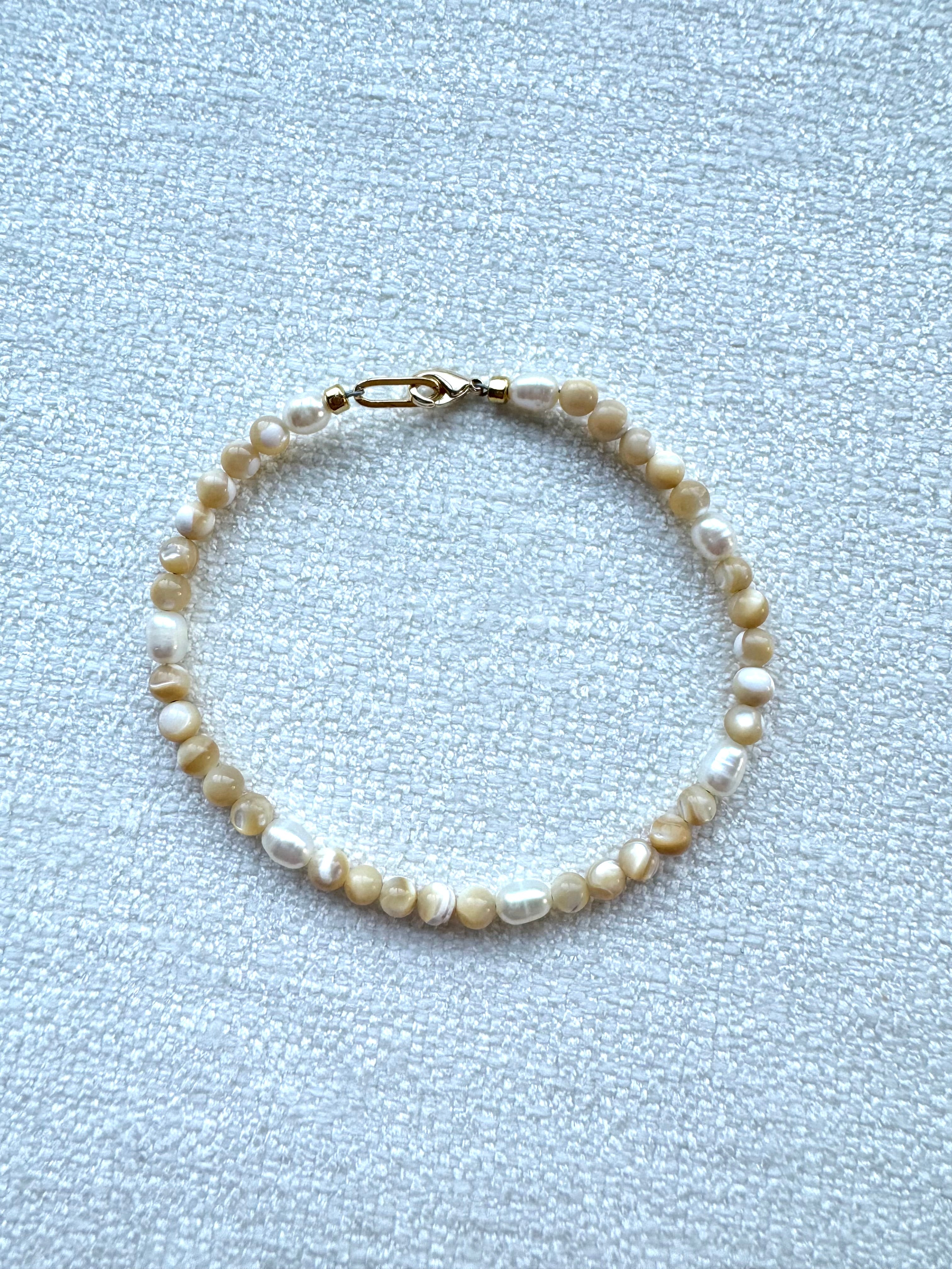 Tan Shell and Pearl Bracelet