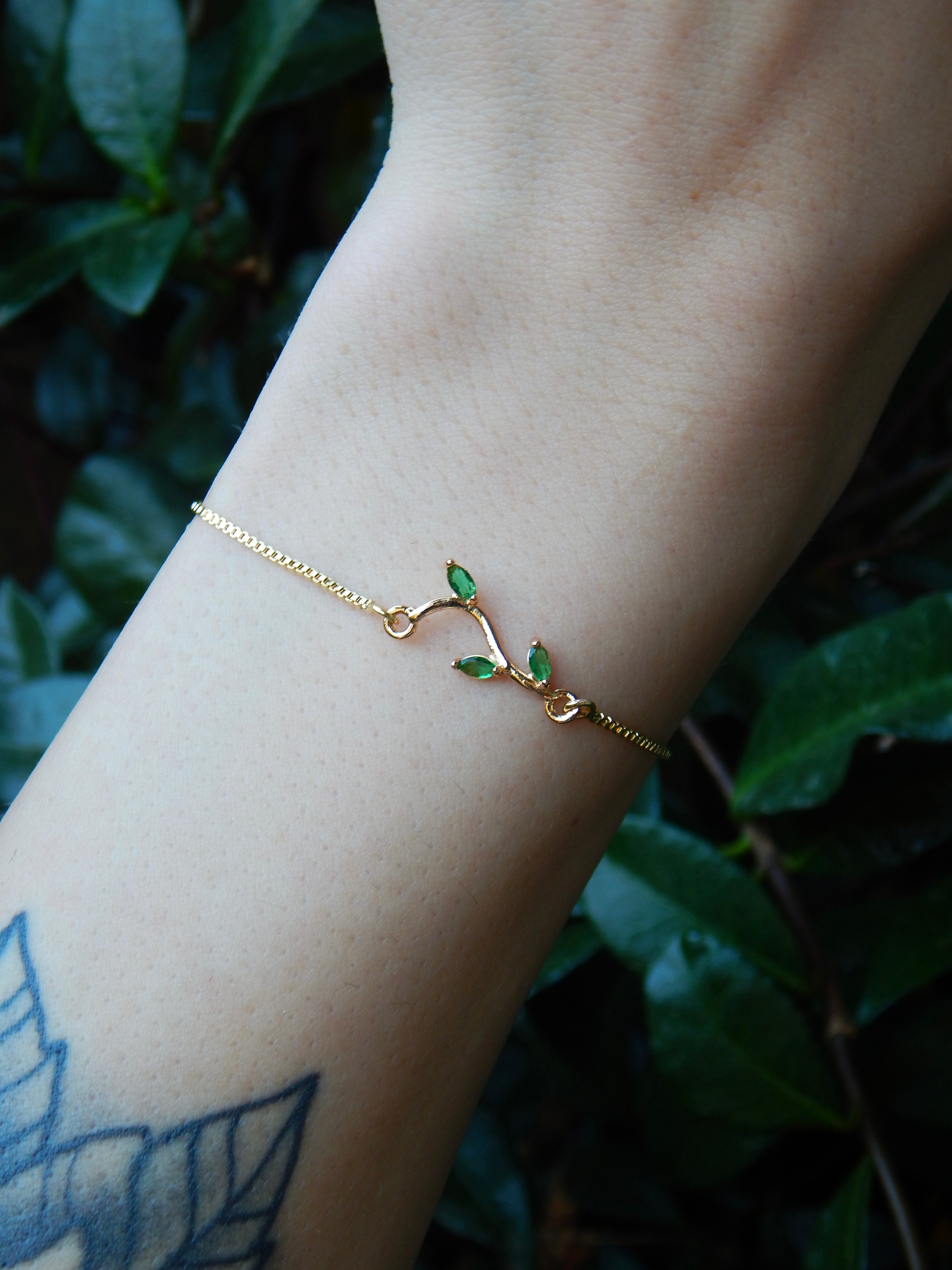 Green Ivy Bracelet