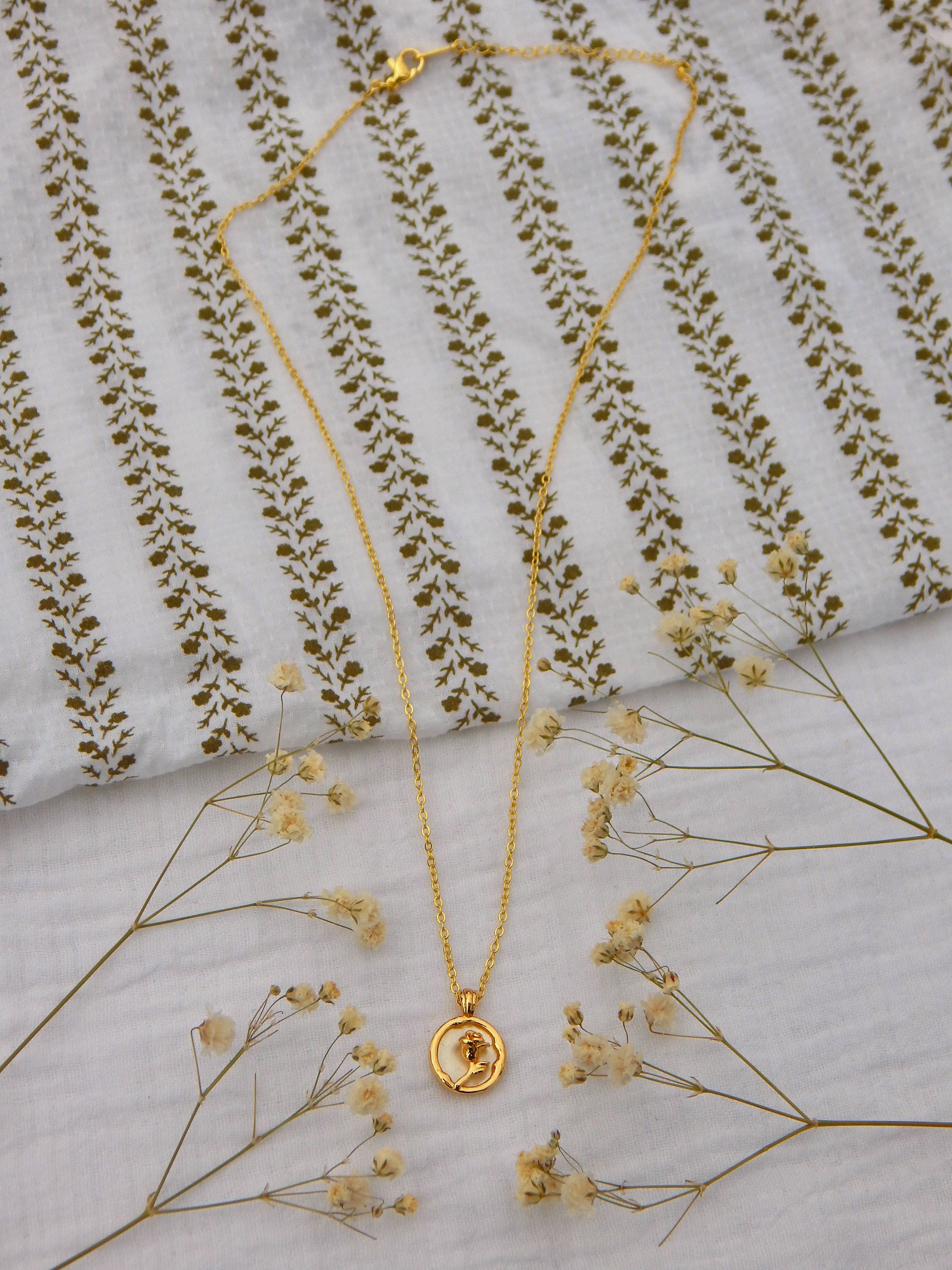Golden Rose Mother of Pearl Necklace — Dainty Floral Pendant | Hypoallergenic, Tarnish-Resistant