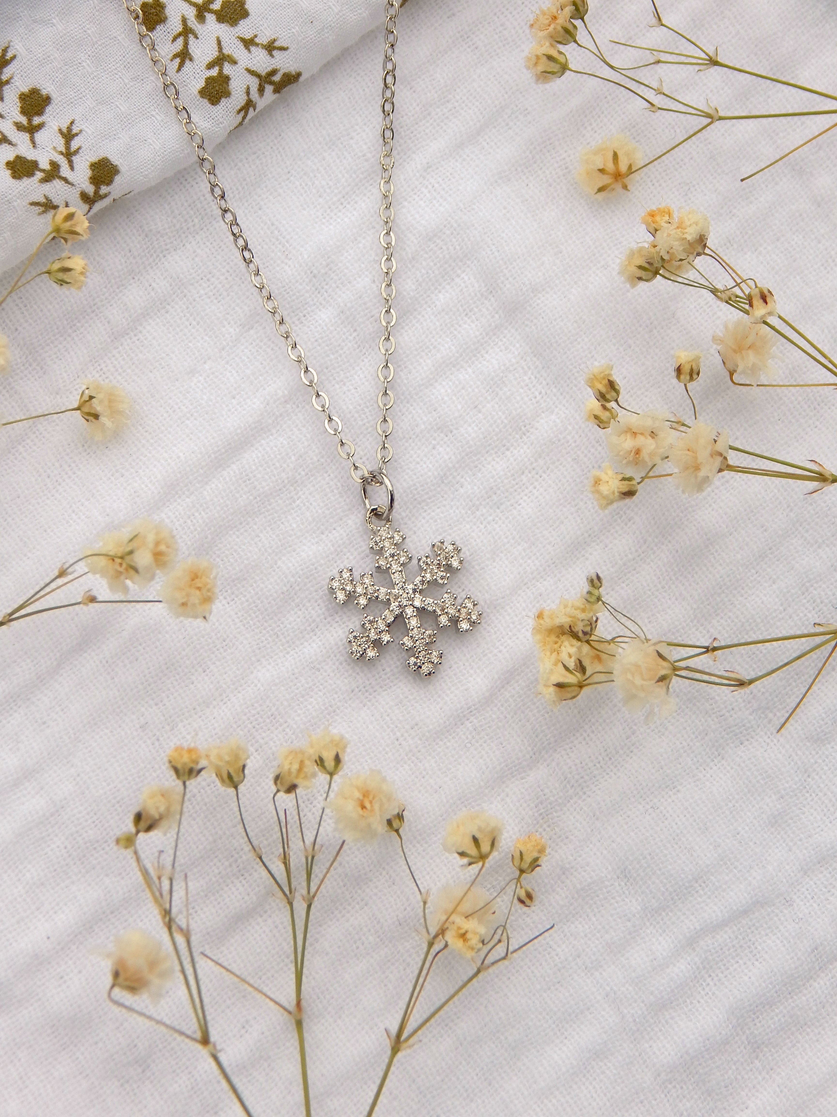 CZ Snowflake Pendant Necklace – Silver Winter Necklace | Dainty Hypoallergenic Holiday Jewelry