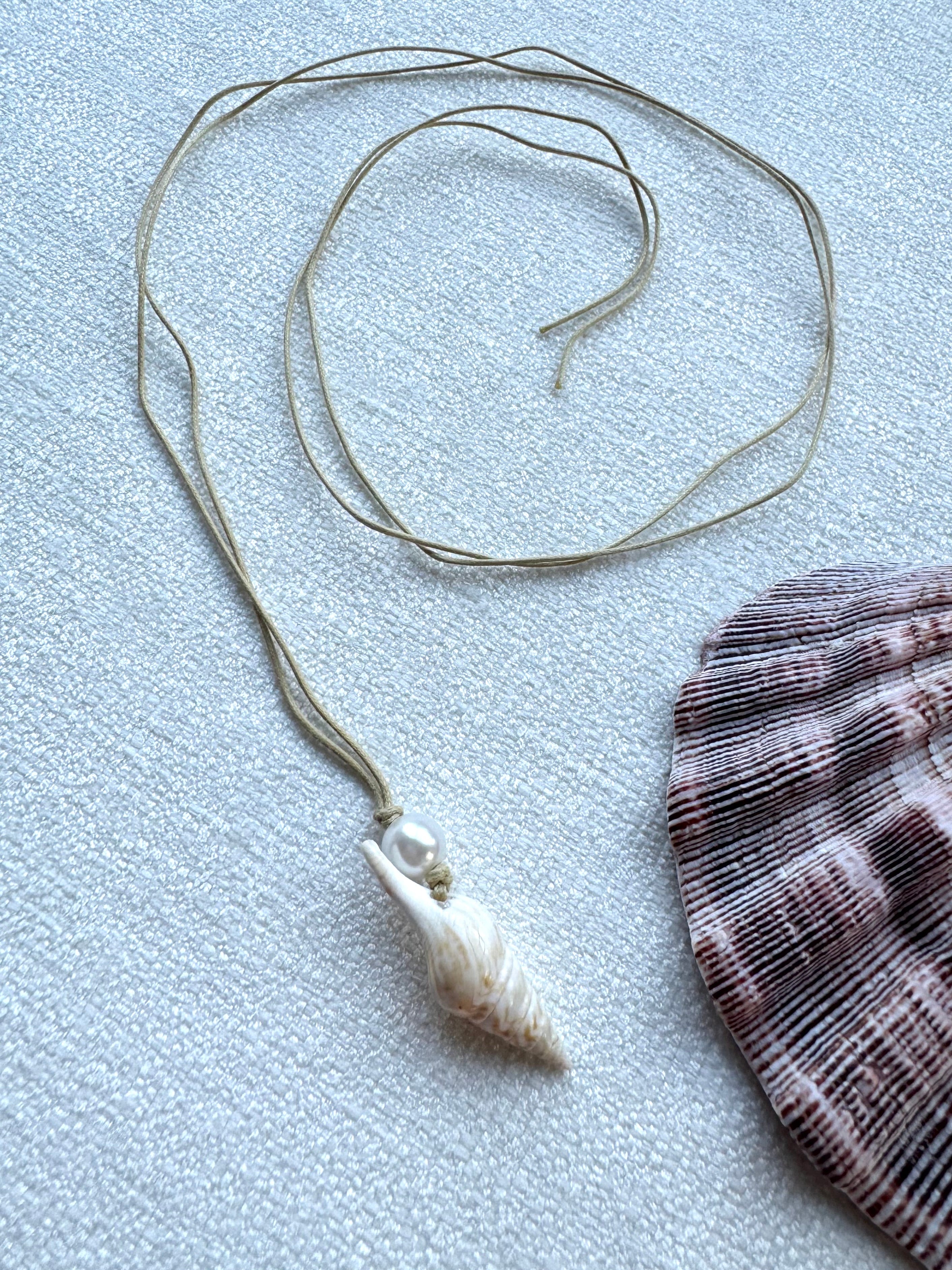 Shell Wrap Around Tie Necklace